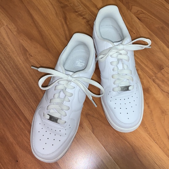 Nike Air Force 1 ‘07 Sneaker - Picture 2 of 16